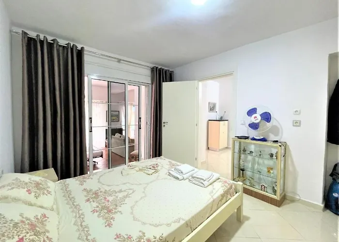 Brunari Apartment