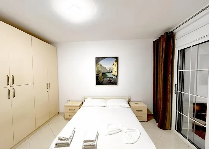 Brunari Apartment